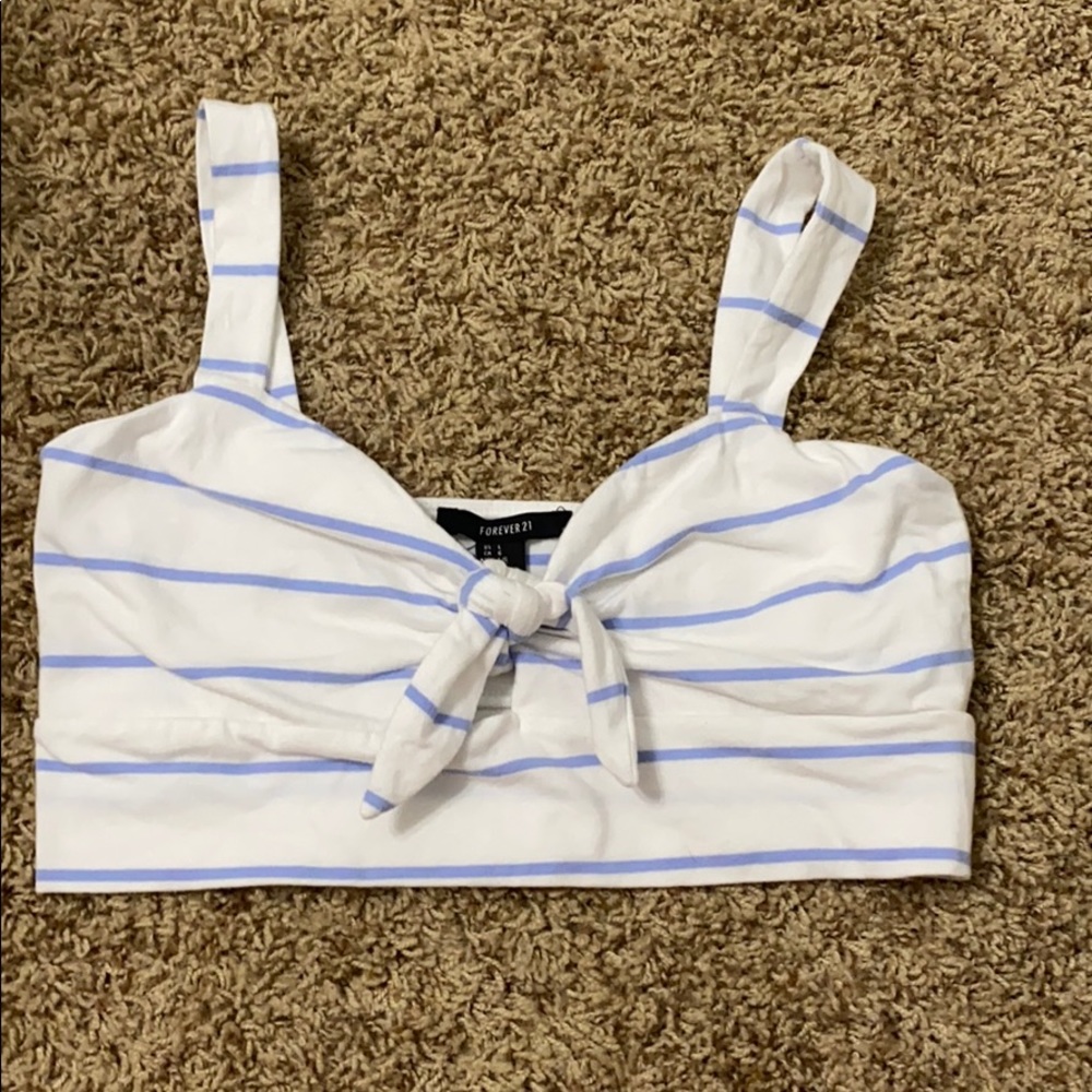 never worn crop top